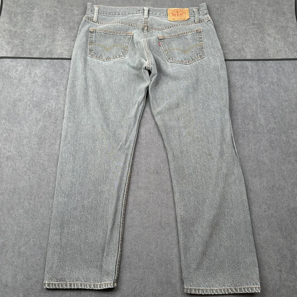 Levis 501 Mens Straight Leg Button Fly Gray Denim Jeans 38x30 Vintage Look Y2K